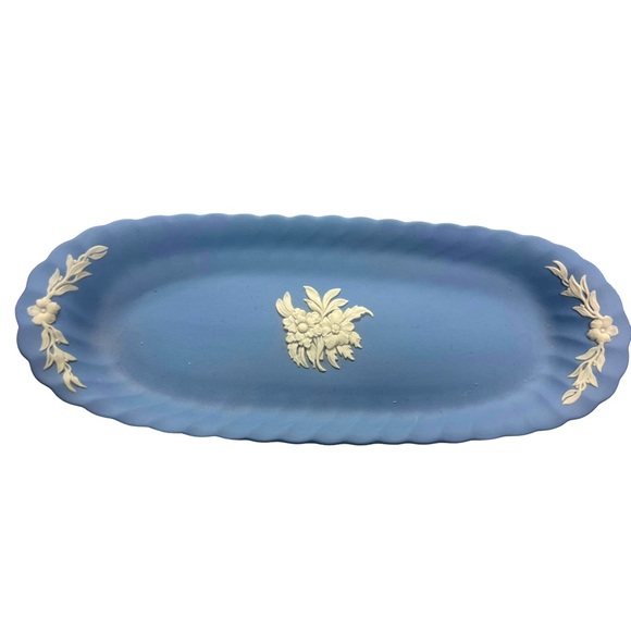 Wedgewood bundle four pieces total no chips or cracks black blue sage 1970s ? - Picture 5 of 9